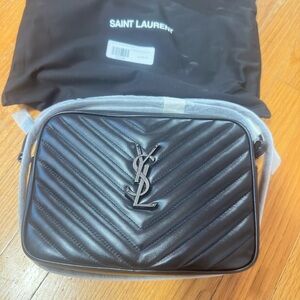 Brand new Saint Laurent Lou silver crossbody bag